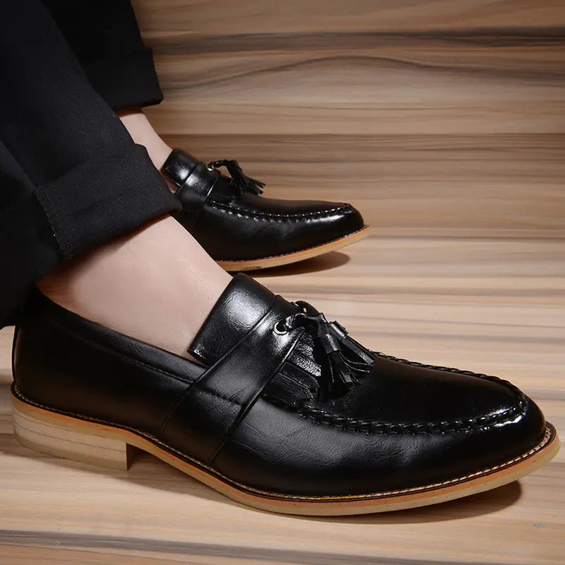 Men's Spring Dress Shoes - Stylish Pointed Oxford Shoes