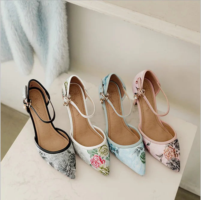Fashionable Floral Pointed High Heels and Sandals
